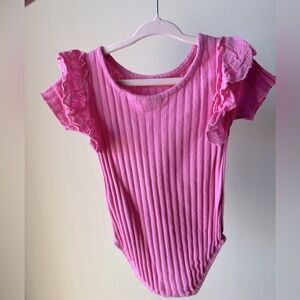 Zara Pink Ribbed Ruffle Sleeve Bodysuit. Size 2-3 years